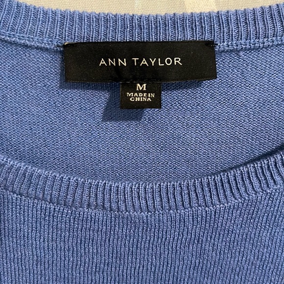 Ann Taylor Light Blue, Long Sleeve, Wool Blend, Round Neck Sweater, Size Medium. - Picture 4 of 5